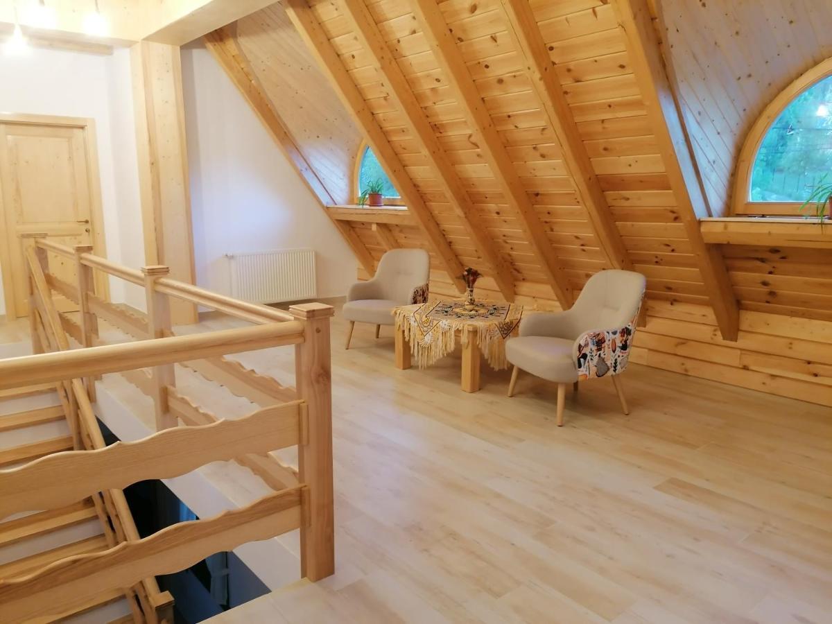 Pensiunea Casuta Din Deal Moisei Extérieur photo