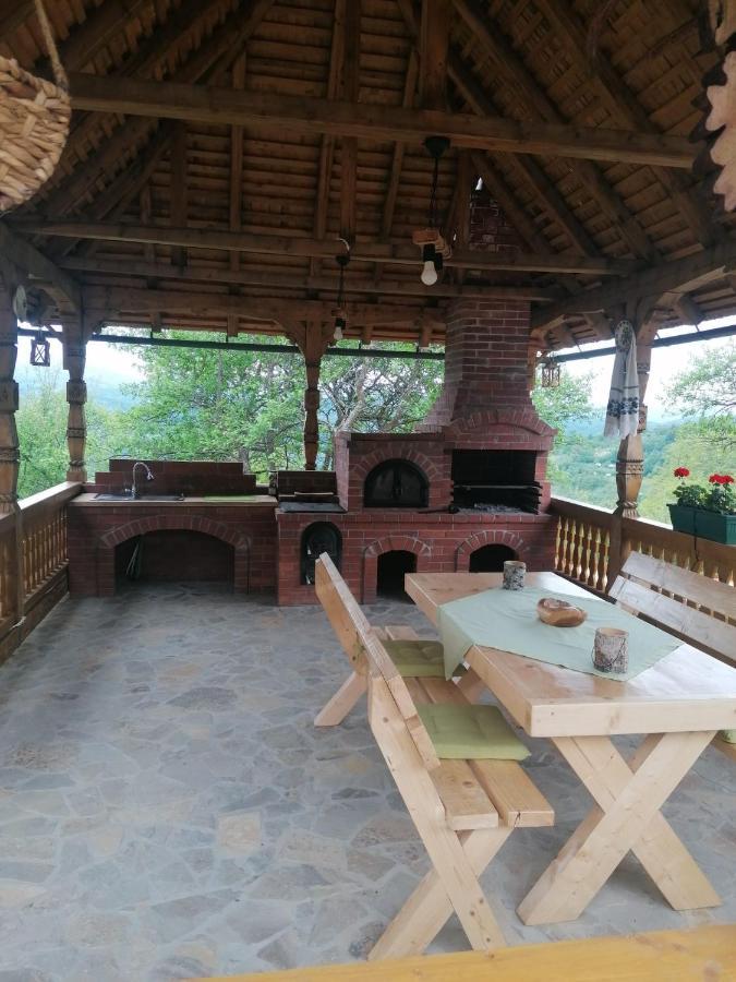 Pensiunea Casuta Din Deal Moisei Extérieur photo